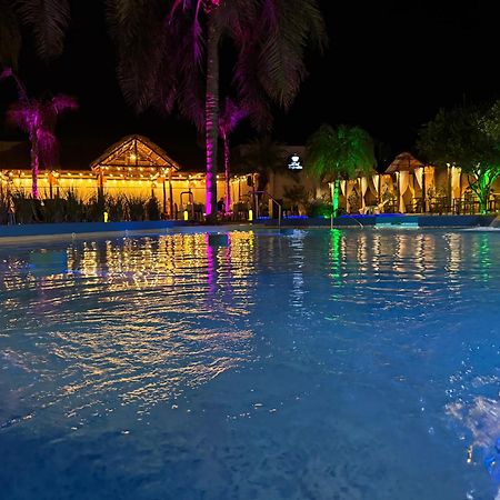 Hotel Termal Emperatriz Termas De Rio Hondo Ngoại thất bức ảnh
