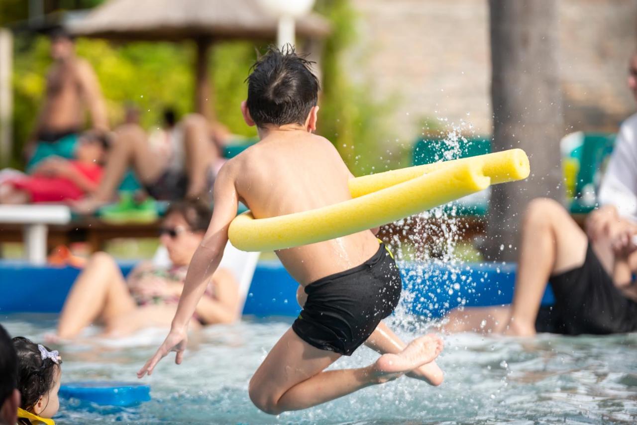 Hotel Termal Emperatriz Termas De Rio Hondo Ngoại thất bức ảnh