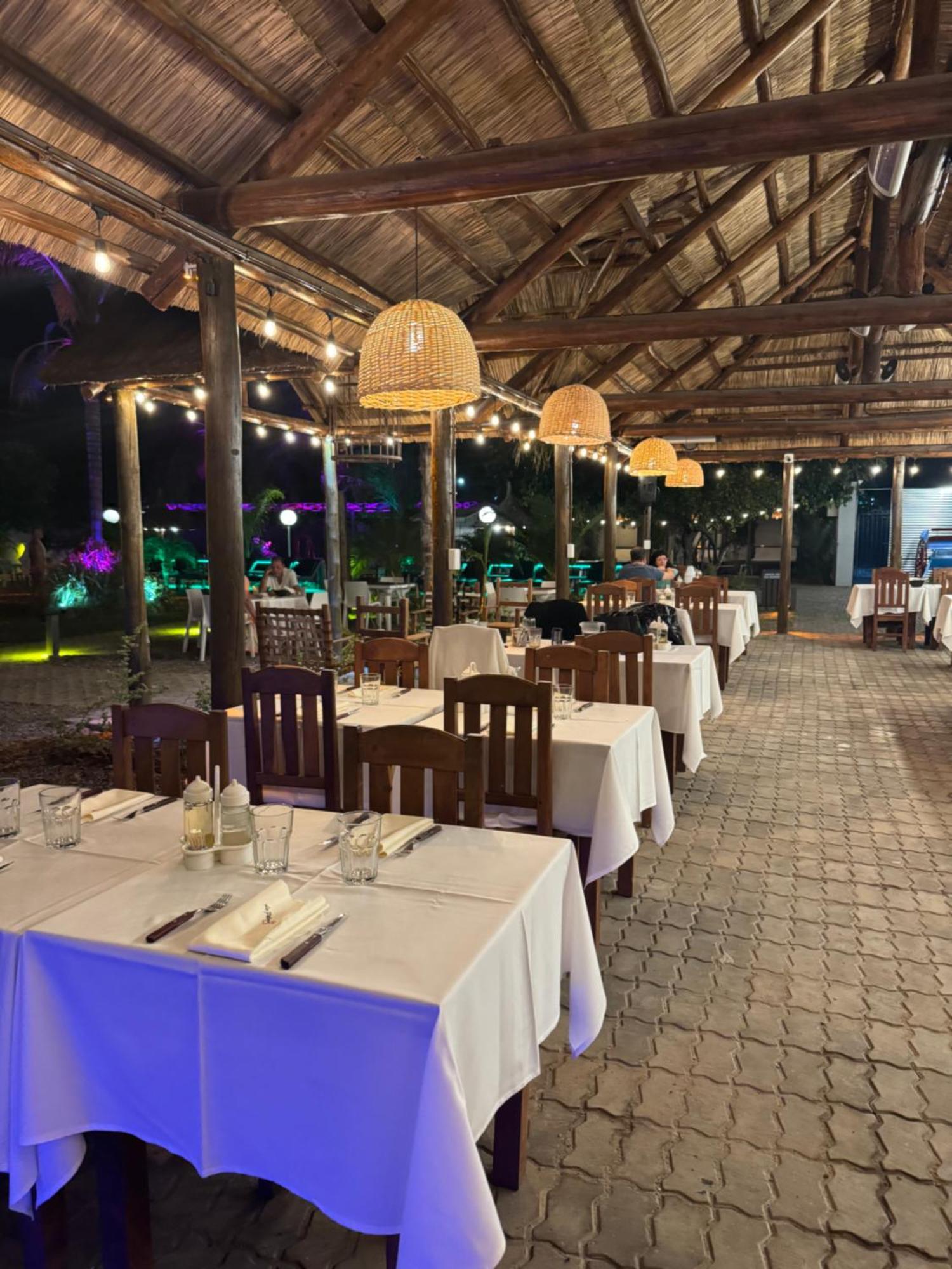 Hotel Termal Emperatriz Termas De Rio Hondo Ngoại thất bức ảnh