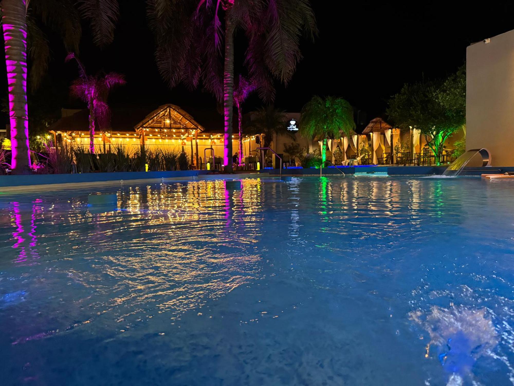 Hotel Termal Emperatriz Termas De Rio Hondo Ngoại thất bức ảnh