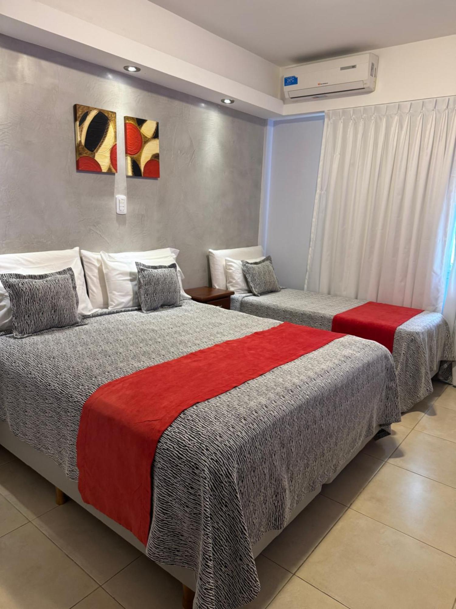 Hotel Termal Emperatriz Termas De Rio Hondo Ngoại thất bức ảnh